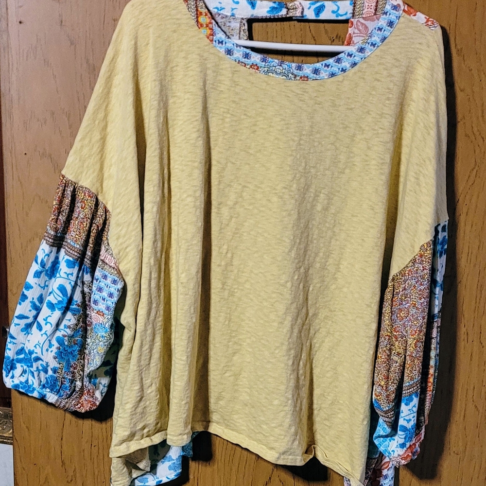 Umgee Yellow and Blue Blouse with Bishop Sleeves.